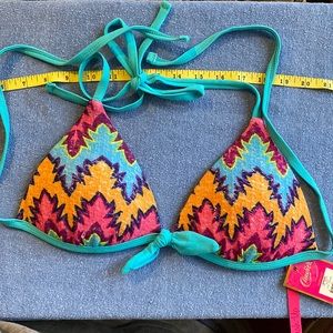Swimsuit bathing suit Top size one M one XL Candie’s Brand NWT